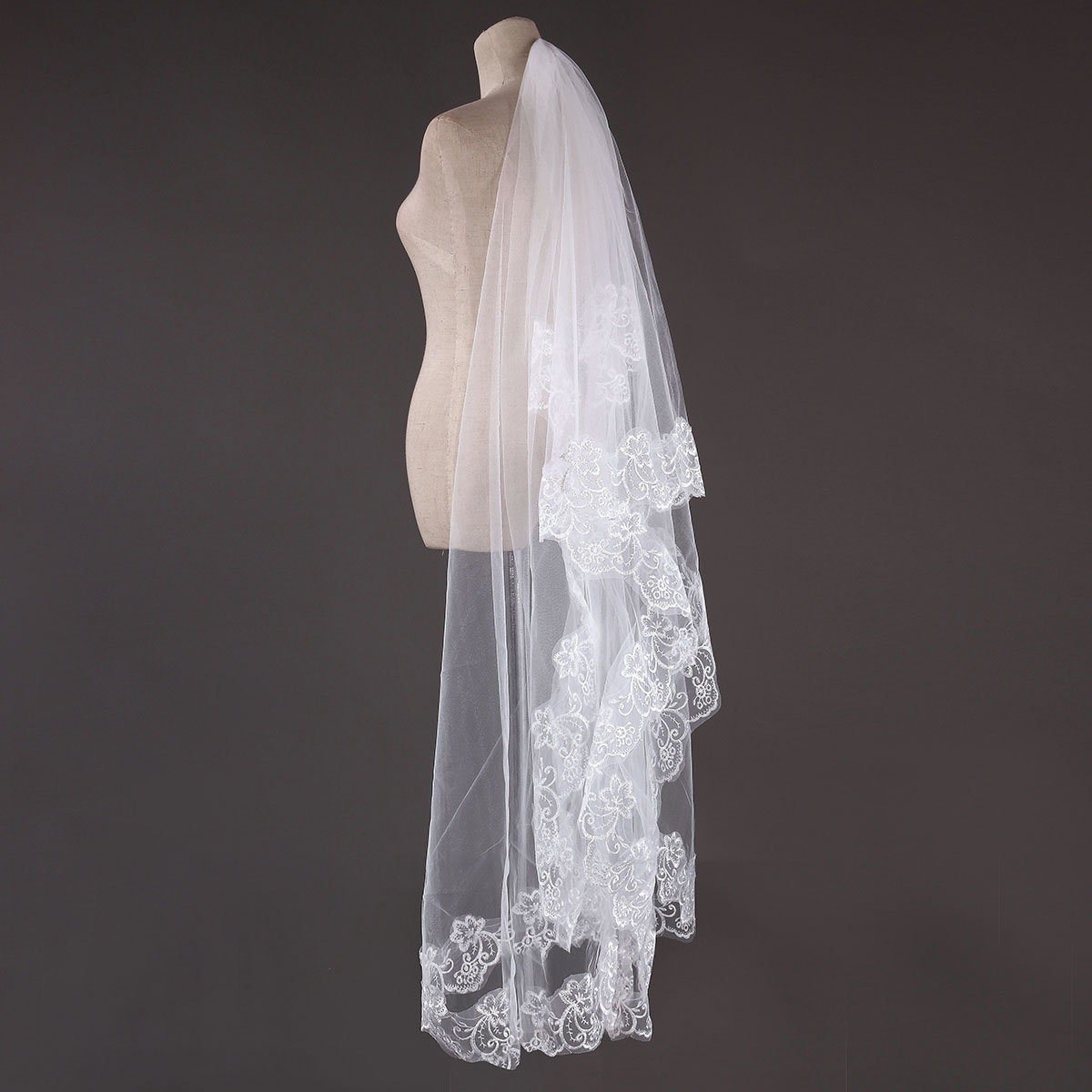 3M-Bride-White-Ivory-Elegant-Cathedral-Length-Wedding-Bridal-Veil-With-Lace-Edge-1025642