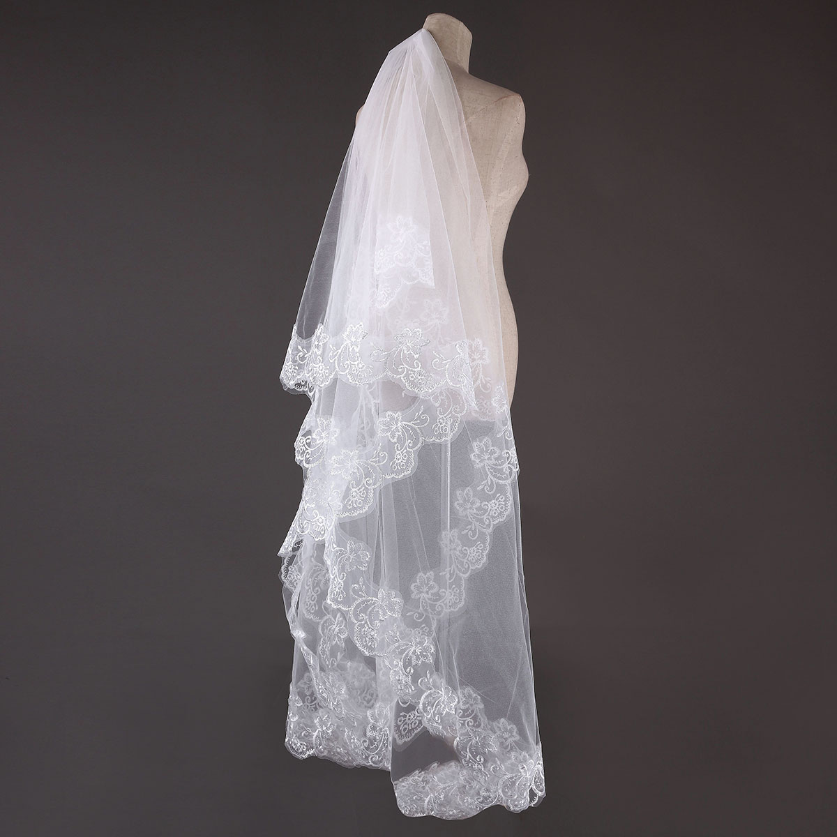 3M-Bride-White-Ivory-Elegant-Cathedral-Length-Wedding-Bridal-Veil-With-Lace-Edge-1025642