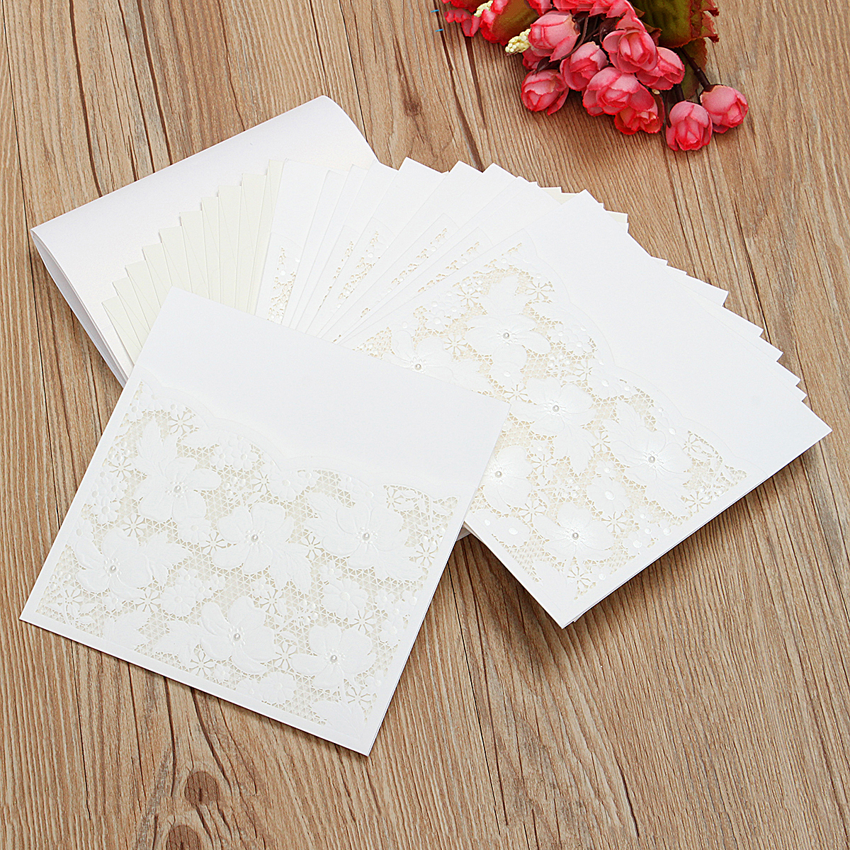 10Pcs-Laser-Cut-Flower-Hollow-Out-Bead-Wedding-Evening-Invitations-Cards-Envelopes-Seals-1058606